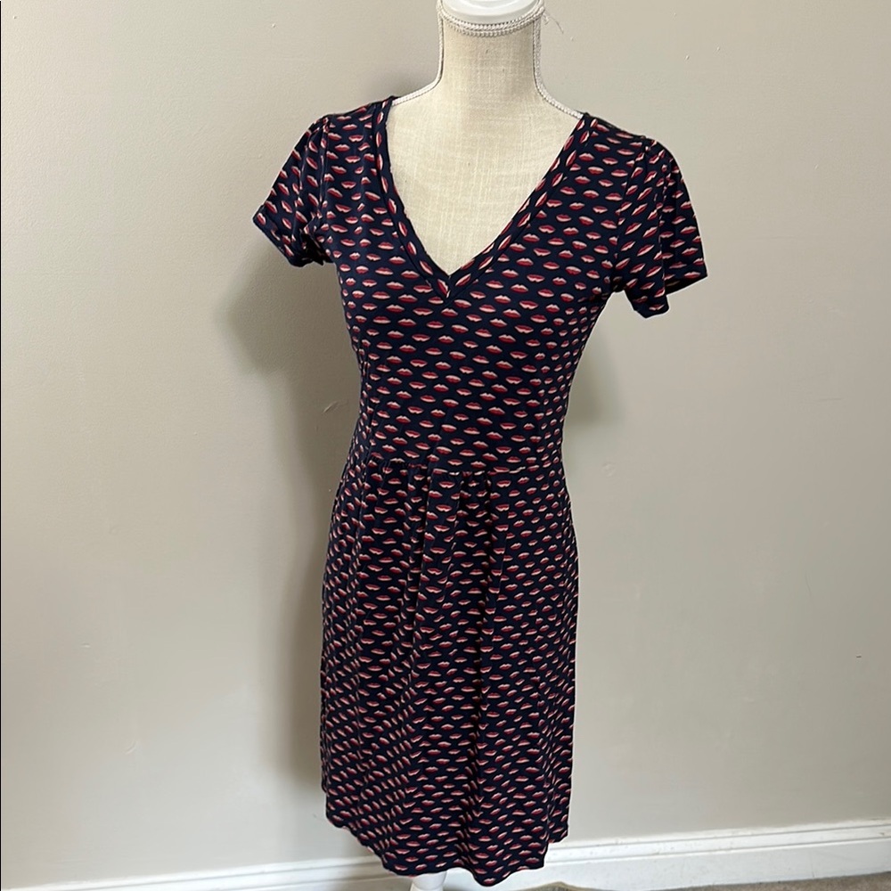 Boden Navy and Red V-Neck‎ Midi Dress